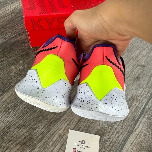 Brand New Nike Kyrie Low 3 “NY VS NY” Men’s Sneakers - Picture 7 of 11